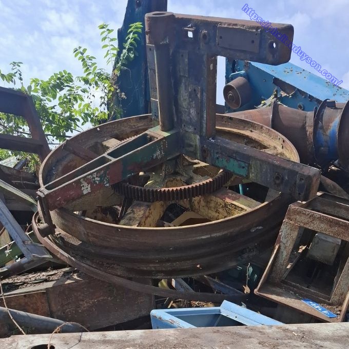  thu mua máy CNC cũ bán phế liệu tại TP.HCM