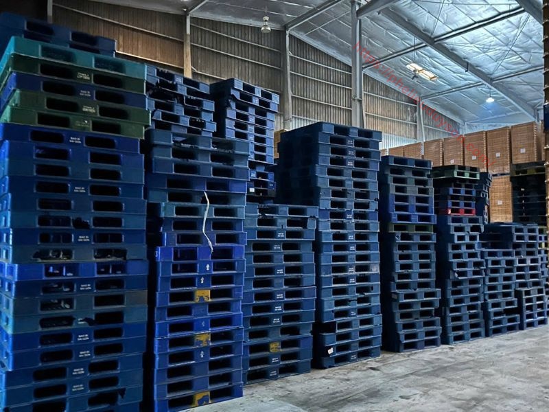 thu mua nhựa pallet phế liệu giá cao tại TP.HCM – công ty thu mua phế liệu